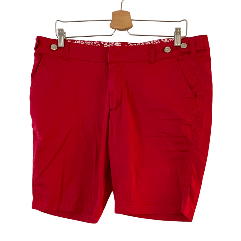 1955 Vintage Size 13 Juniors Womens Bermuda Chino Shorts Button-Tab Waist Red